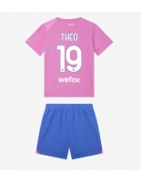AC Milan Theo Hernandez #19 Alternativní dres pro děti 2023-24 Krátký Rukáv (+ trenýrky)